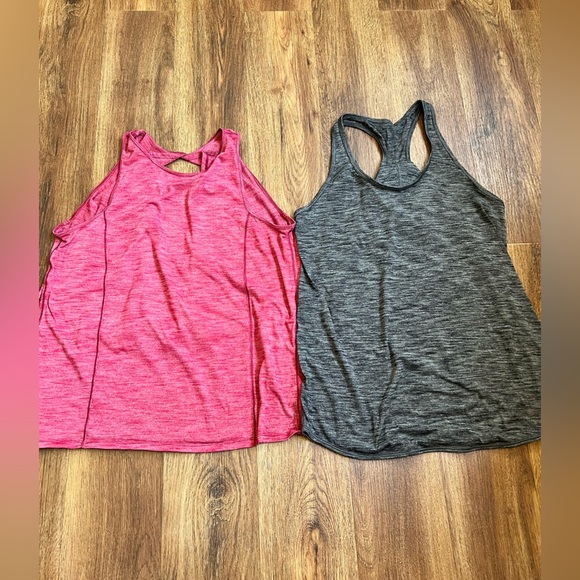Lululemon Athletica bundle of two women size 6 no size tag - Picture 1 of 6